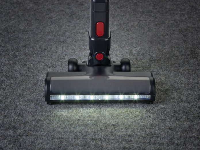 El hogar siempre impecable con Severin. Modelo HV7187, luz