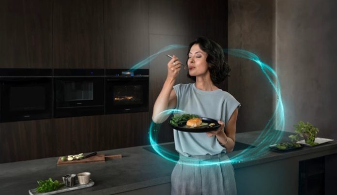 Horno iQ700 con cámara integrada Siemens tú decides, él cocina