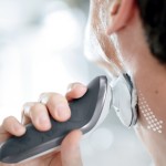 La afeitadora Philips Serie 7000 se adapta a cada forma de la cara y el cuello