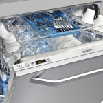 Lavavajillas Indesit Extra detalle abierto