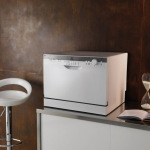 Lavavajillas compacto Indesit ICD 661