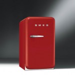 SMEG rojo